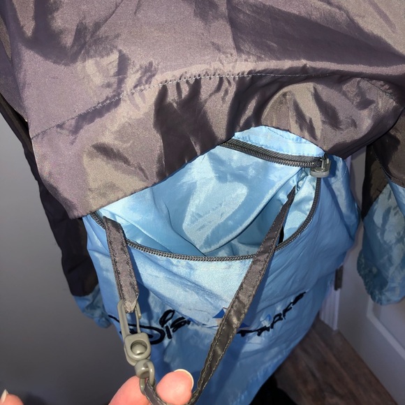 Disney Parks embroidered windbreaker Size S - Picture 7 of 8